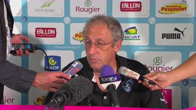 Conférence de presse Chamois Niortais - AS Nancy-Lorraine (2-2) : Pascal GASTIEN (NIORT) - Patrick GABRIEL (ASNL) - 2013/2014