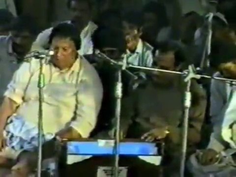 NUSRAT FATEH ALI KHAN - Bina Mahi Kiwain Dil Parchawan