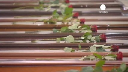 Divers resume search for bodies off Lampedusa