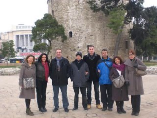 * MUTLU YAŞLAR ÖZGÜR *