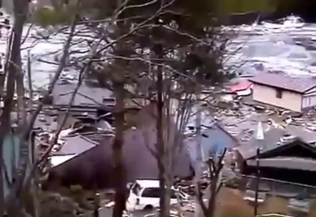 Rakaman Luar Biasa Tsunami Jepun Baru