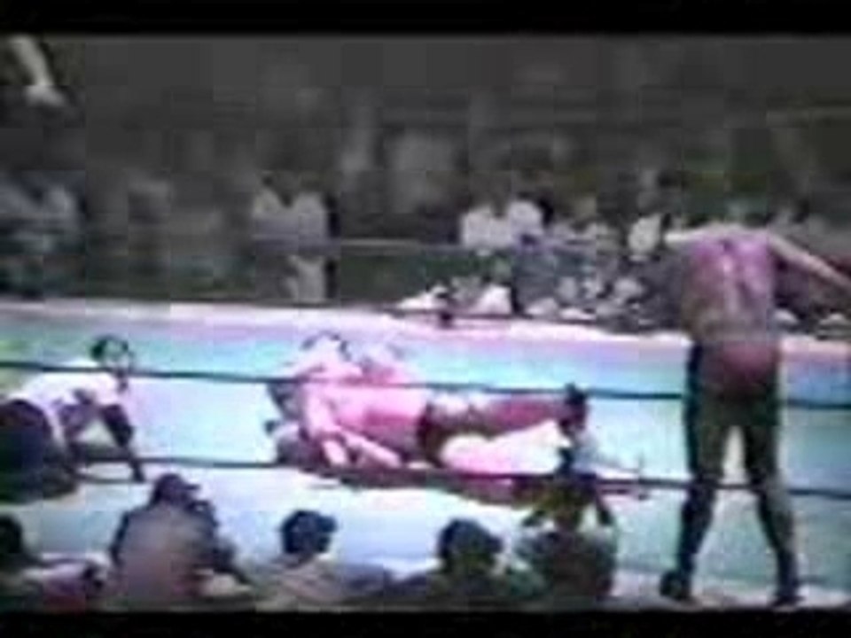 Hogan & Andre  vs Inoki & Sakaguchi '81