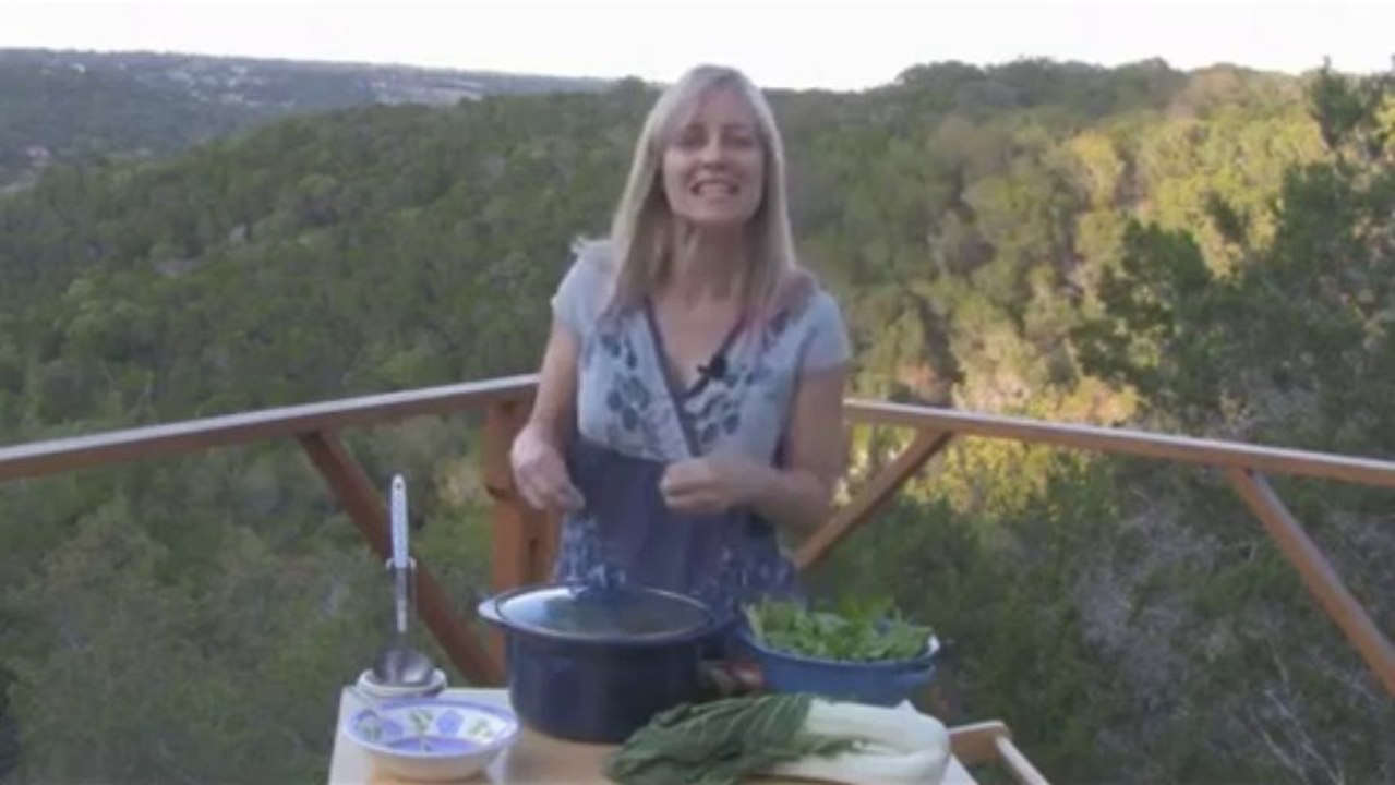 Perpetual Bone Broth Soup ~ Nutrient dense immune boosting