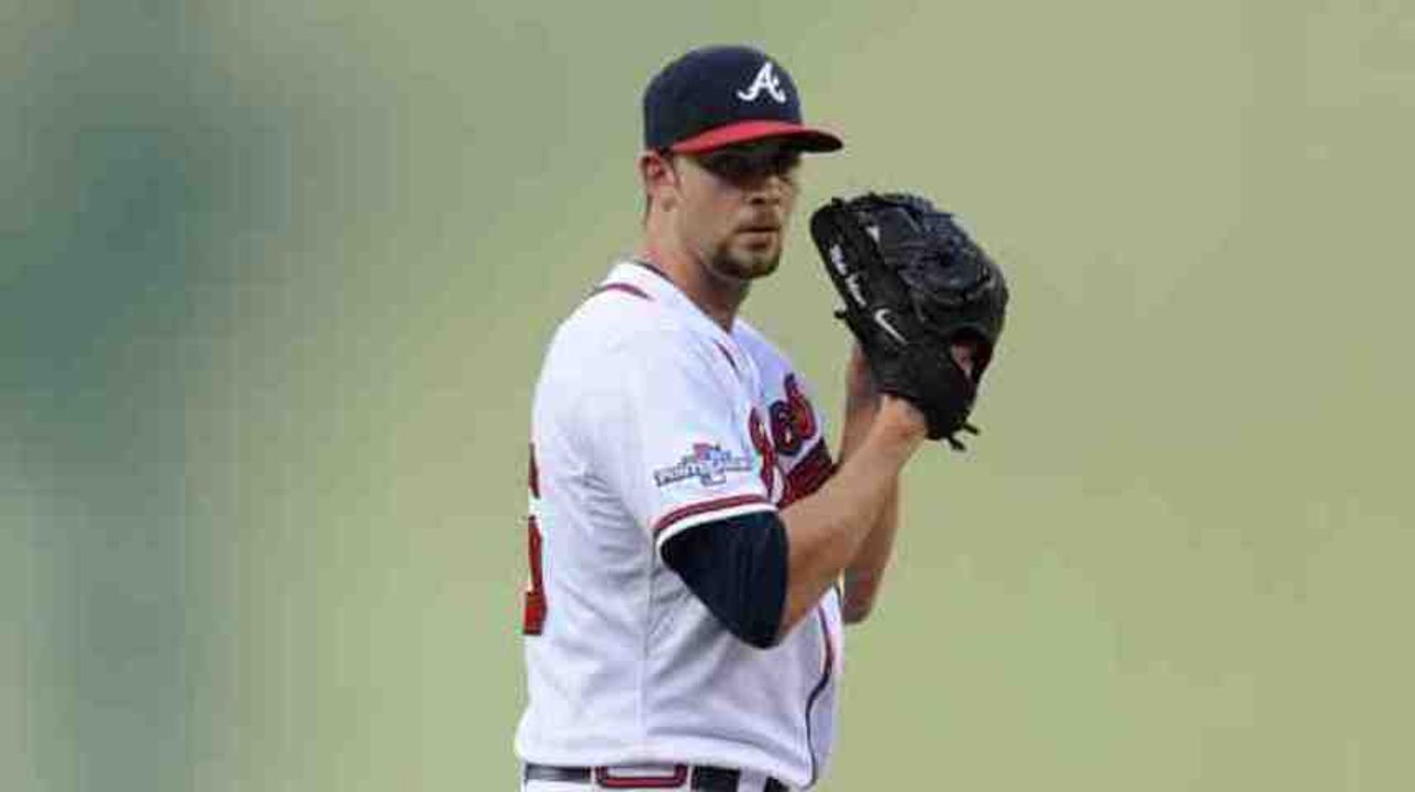Minor, Braves Square Series with Dodgers