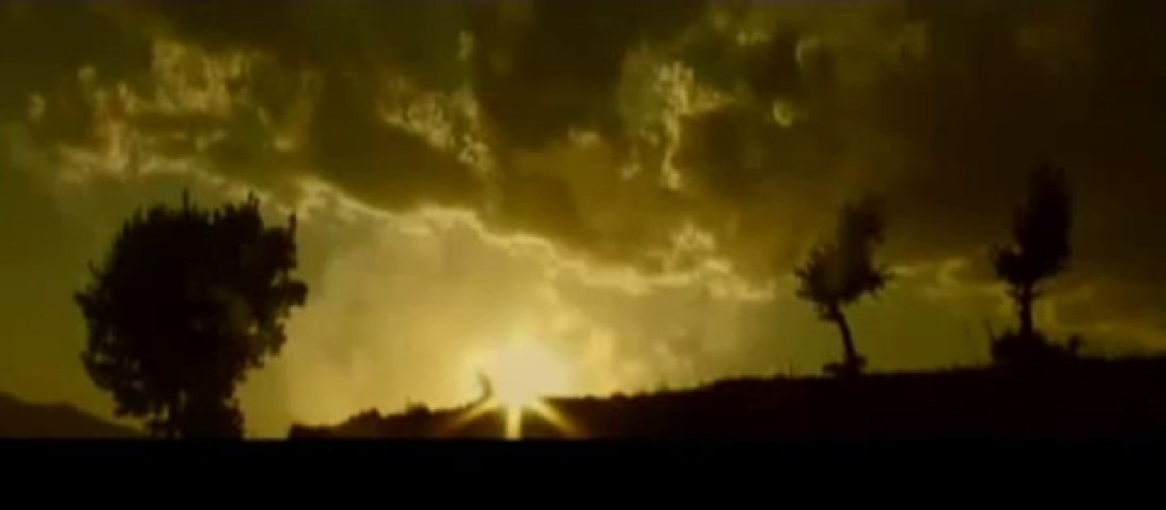 Ebubekir ÇAYIR - Oy ANNEM ilahisi dinle