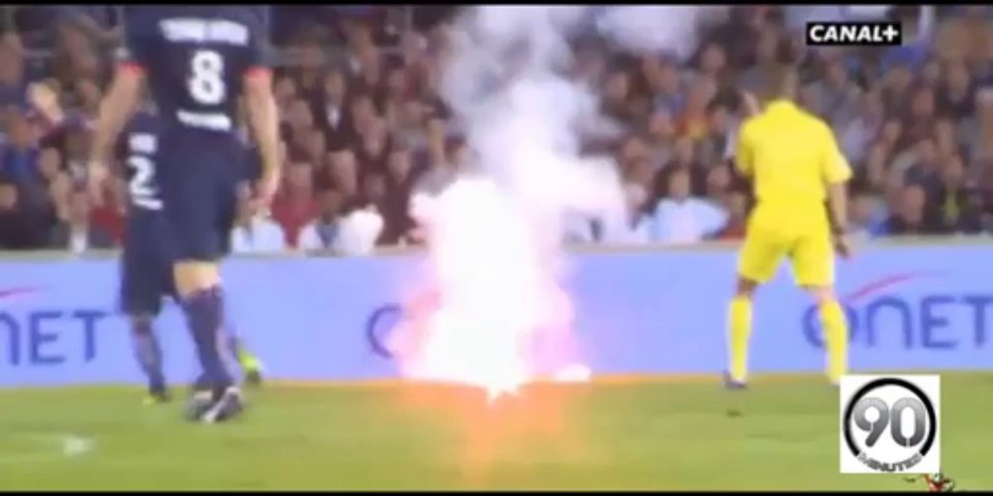 Fumigène Parachute (OM 1-2 PSG , 06/10/13)
