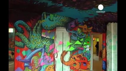 Ephemeral street art in Paris