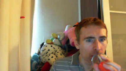 Wiwi égratigne "the gambler" de Kenny Rogers