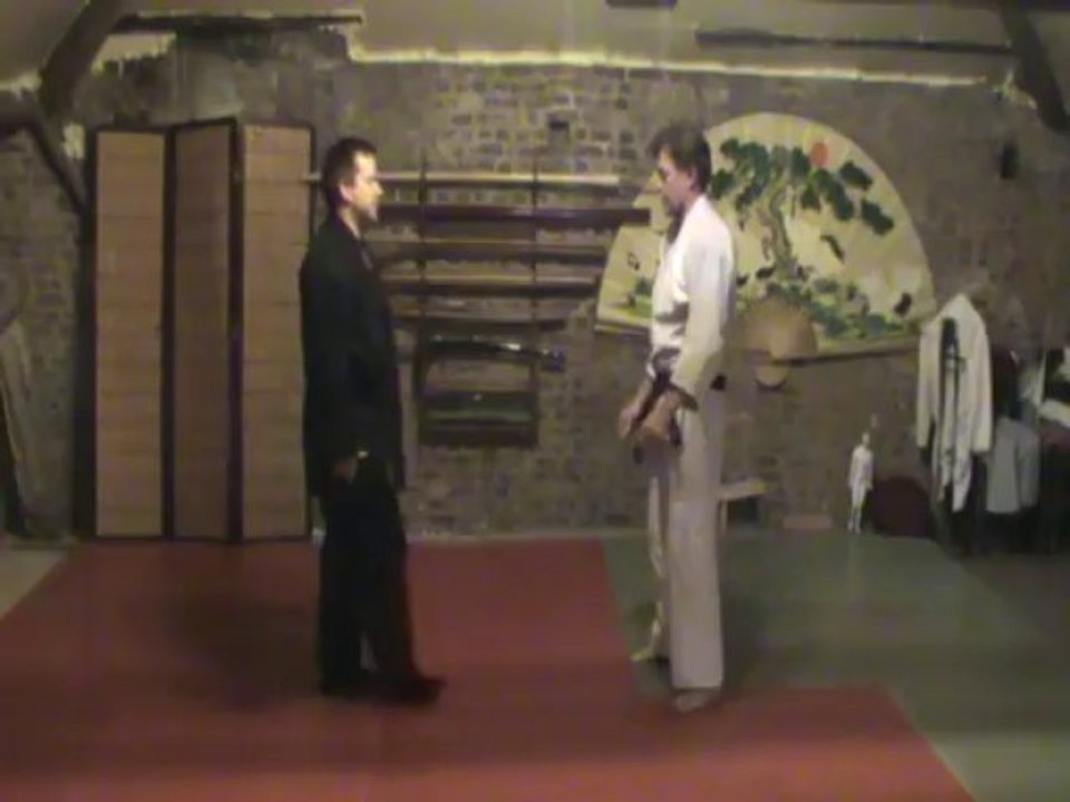 Shizentai ryo mune dori : waki gatame (forme 3)