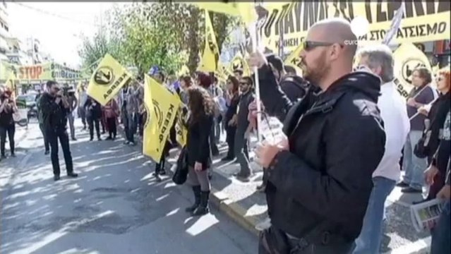 Yunanistan'da parlamento Altın Şafak...