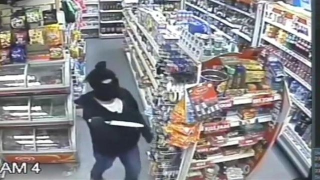 Knife-Wielding Robbers Turned in to Police by Mom