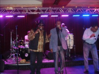 YO BARE'M VIDEO Frantz Casimir & Ti Yale