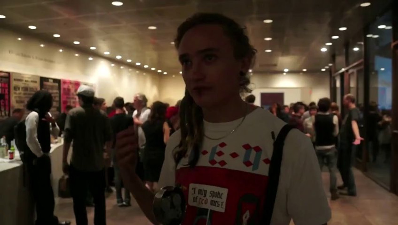 Rencontre avec Knapnok Games: Spin The Bottle