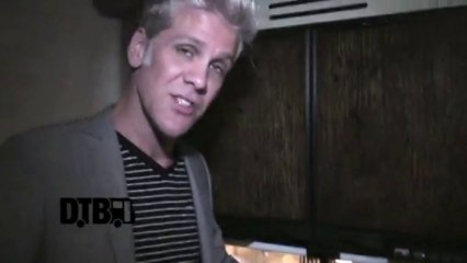 Matchbox Twenty / Kyle Cook - BUS INVADERS Ep. 470