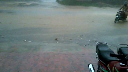 Raining in rawalpindi  15th sept 2013