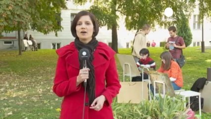 Una universidad húngara prohíbe las chanclas y las...