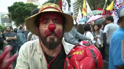 A Rio, les manifestations des professeurs prennent de l'ampleur