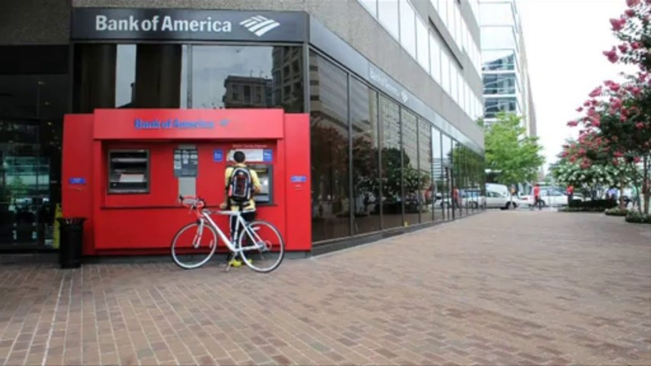 Neuer 100-dollar-schein: bunter und fälschungssicherer