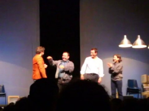 La pausa del mediodia 6/10/13-Saludo de actores