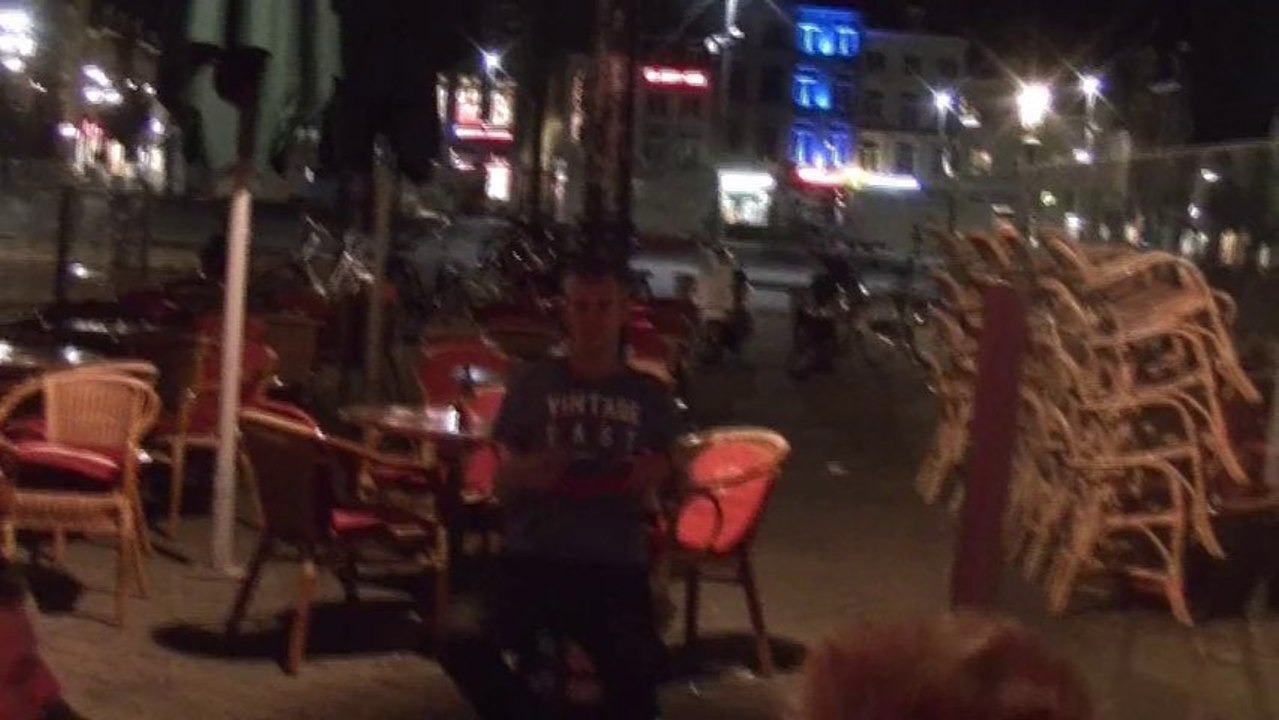 David aan de paal