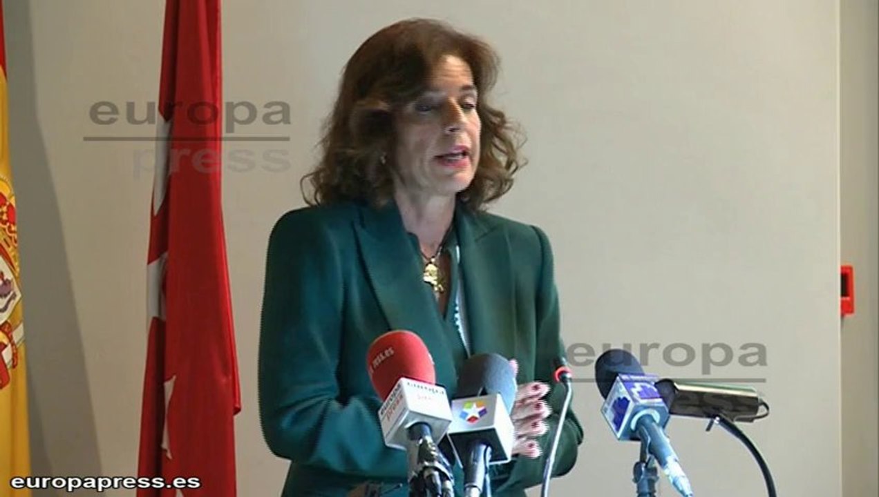 Ana Botella promete licencias "rápidas y flexibles"