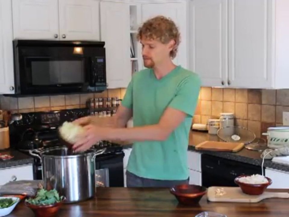 How to Make Bone Broth Soup