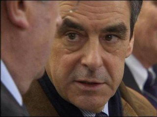 Fillon vs Sarkozy: la guerre est déclarée - 09/10