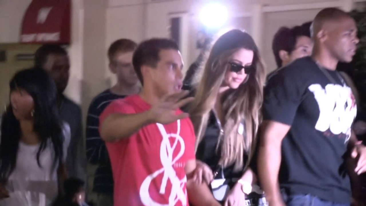 Breaking News: Khloe Kardashian, The Game and Paparazzi Fights
