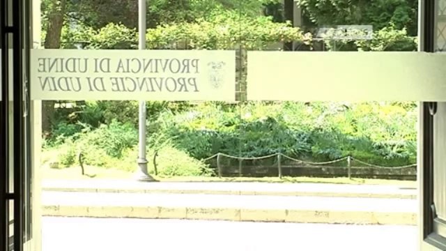 DIPENDENTI PUBBLICI, PERSI 1400 POSTI