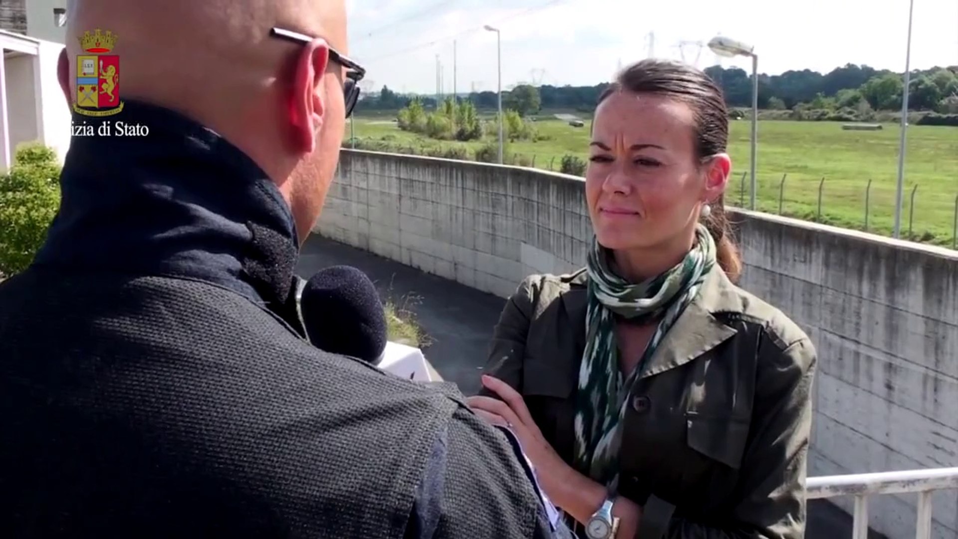 Polizia di Stato - Intervista al comandante delle squadre speciali dei Nocs  (08.10.13) - Video Dailymotion