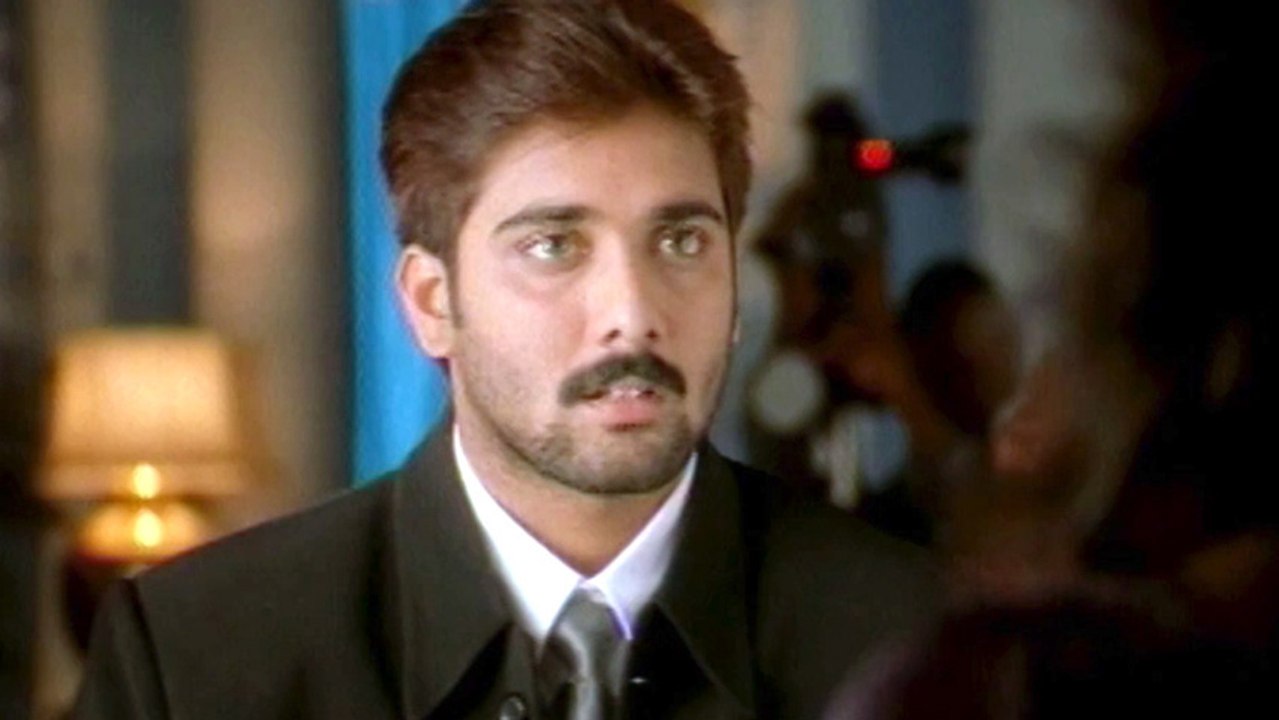 Comedy Kings - Gajala Ask To About Glamor South Africa Boy - Tarun, Reema Sen
