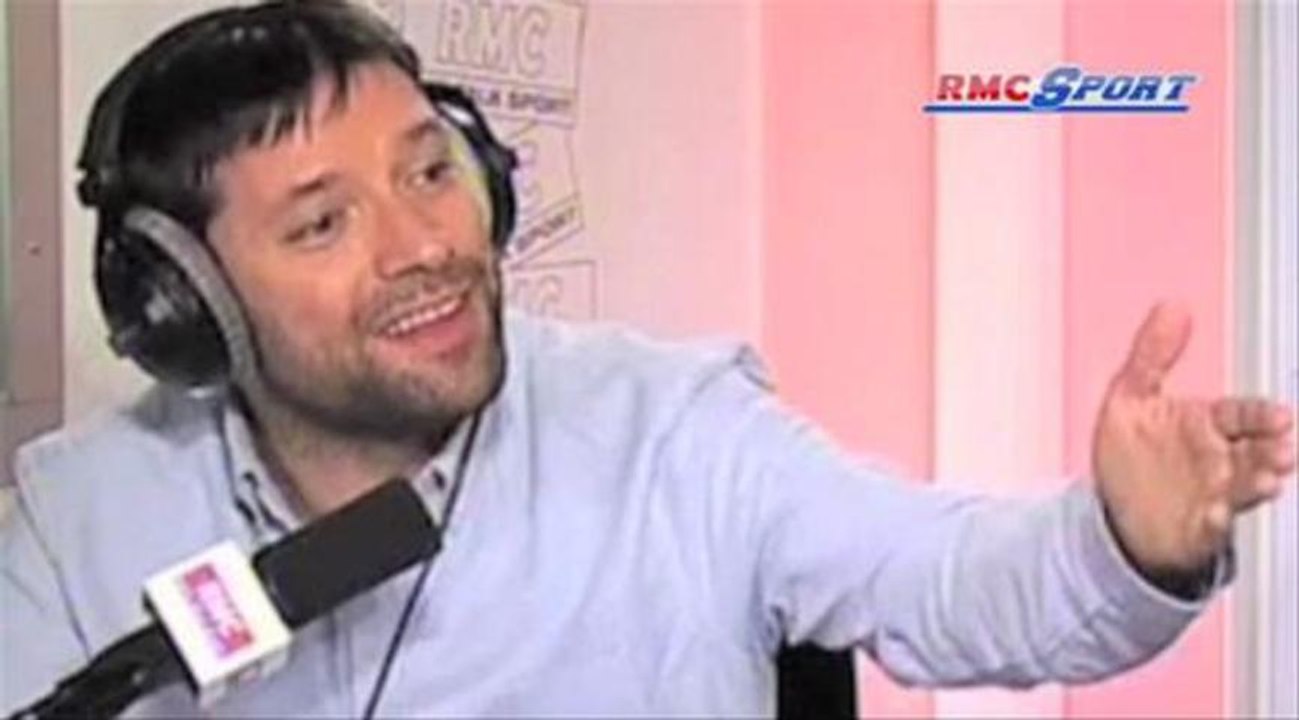 Julien Cazarre parodie Papaoutai: "Outai Cheick Diabaté" - 08/10