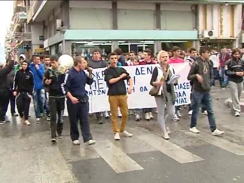 Πορεία διαμαρτυρίας για τους μαθητές που καταδικάστηκαν στη Λαμία