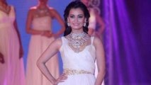 Dia Mirza Walks The Ramp at India Bullion and Jewellery Awards