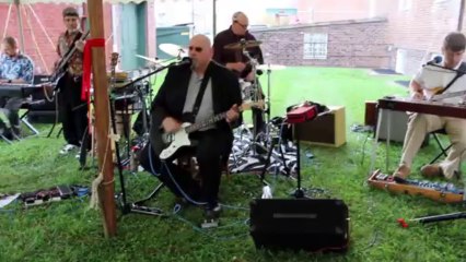 The Larry Leech Steel Hip Blues Band filmed with the Canon 70D