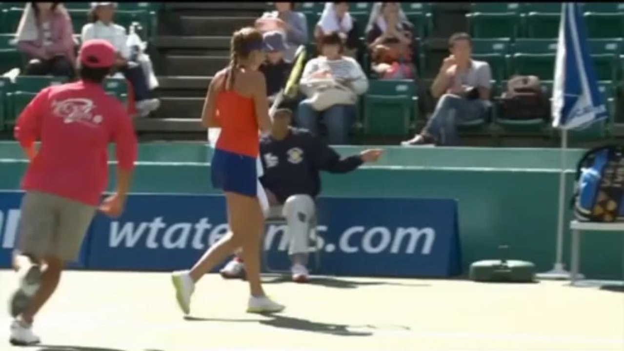 Osaka: Bencic zahlt gegen Stosur Lehrgeld