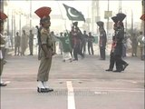 Pakistan Rangers and Indian BSF facing one another