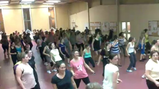 CHOREGRAPHIE ZUMBA, MAJOR LAZER, BAYEUX FITNESS FORME, MARDI 08 OCTOBRE 2013
