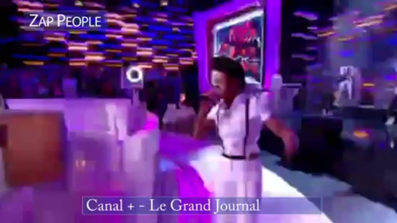 Zap : Elie Semoun danse chez Sophia Aram