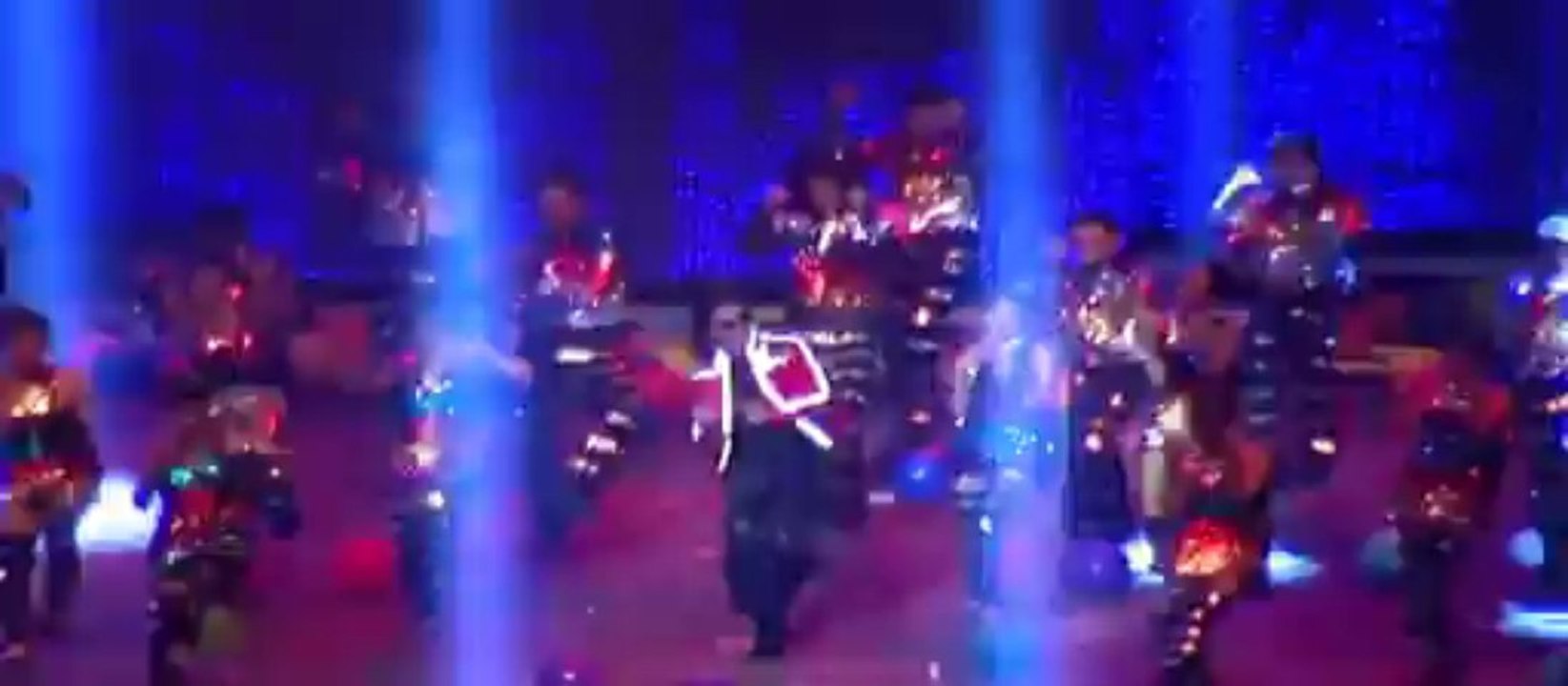 Temptation Reloaded 2013 in Sydney - Shahrukh Khan Video2