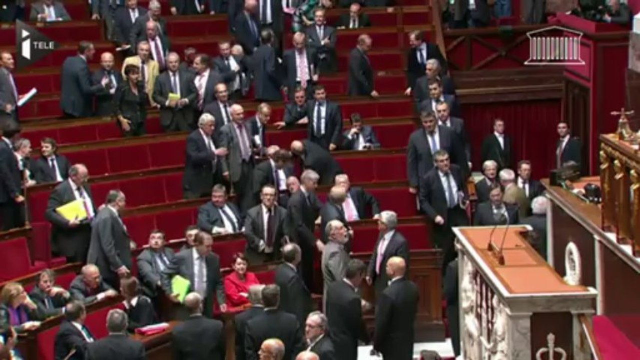 Incident sexiste à l'Assemblée : le député UMP sanctionné