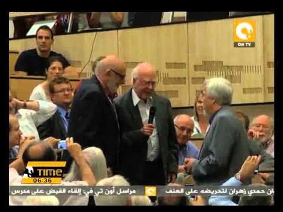 منح 3 علماء أمريكيين جائزة نوبل للكيمياء