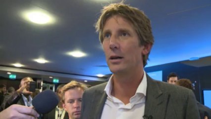 Van der Sar opina de la suplencia de Casillas