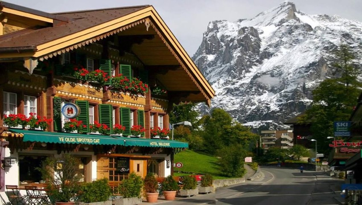 Promenade en Suisse - Walk in Switzerland (PP720p)
