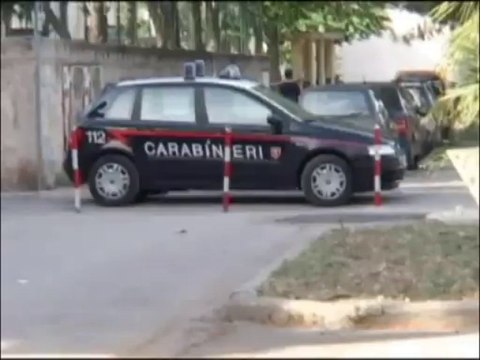 TG 09.10.13 Triggiano: barbiere di giorno, bombarolo di notte, arrestata coppia di estortori