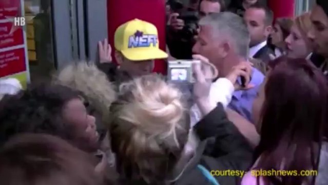 Justin Bieber HeartBreaker Alternate Music Video By Bieber Seduces Selena Gomez