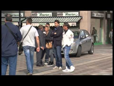 Napoli - Cub, lavoratori tornano a protestare davanti alla Regione -live- (09.10.13)