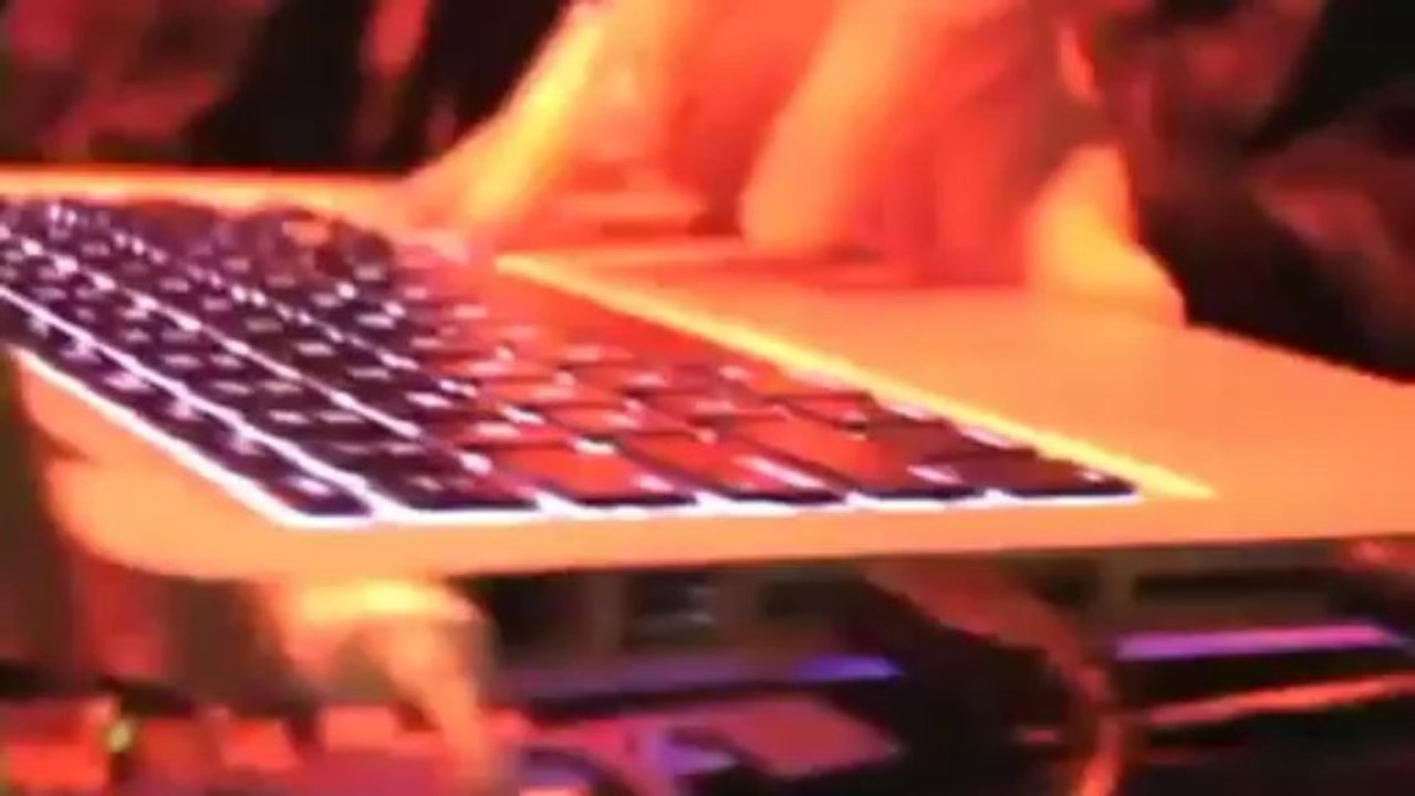 Houston Wedding DJ -- The Wedding Show DJ in Houston, Tx