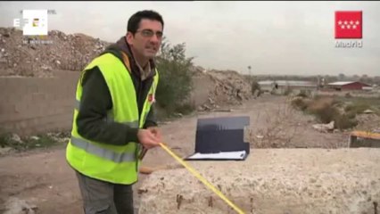 Clausuran en la Cañada Real las dos mayores escombreras ilegales de Madrid