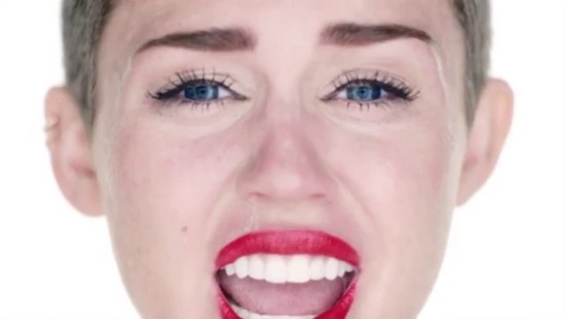 Incredible Miley Cyrus/Sinéad O'Connor Mash-Up!!! Nothing Compares To Wrecking Ball